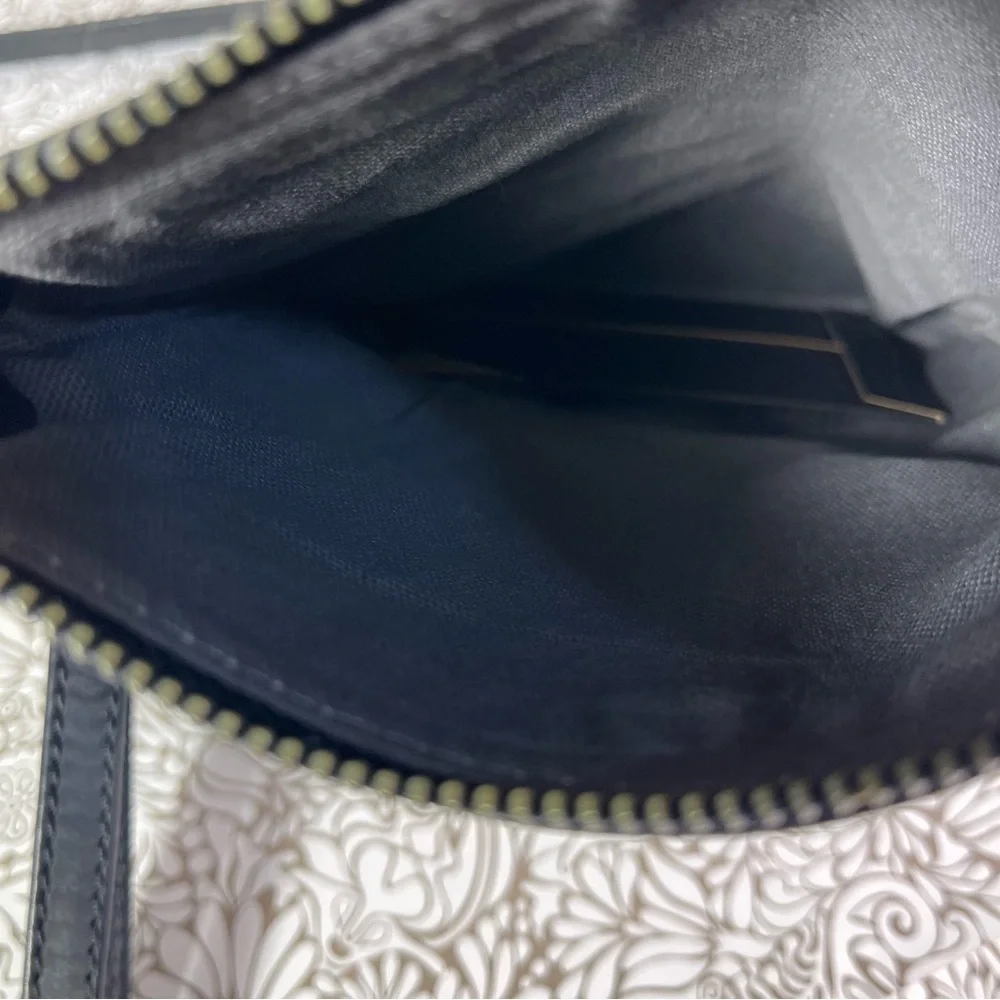 Frye Melissa Crossbody Stadium Bag Purse Black Leather - Picture 9 of 12